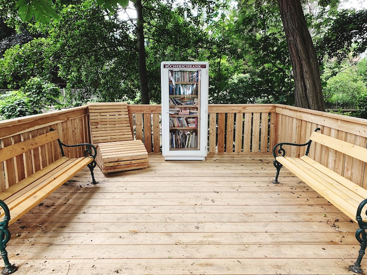 Acasă 29 Fixarea invizibilă a lambriurilor de terasă – soluții estetice